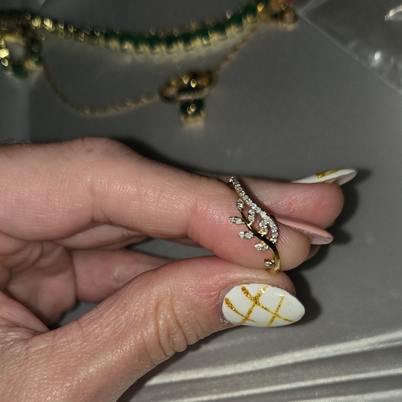 JTV Jewelry - 💎White Diamond 14k ✨️Yellow Gold Over Sterling Silver Leaf🌿 Band 0.13ctw♦️NWT♦